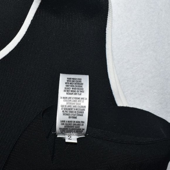 Petite Sophisticate Women Sz M Tank Top Size S Black Round Neck Sleeveless - Picture 6 of 6